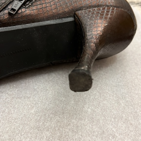 Women’s Stuart Weitzman boots. Python, or some kind of snake leather. - Picture 11 of 14